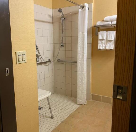 בית מלון כפרי Comfort Inn Marina On The Monterey Bay