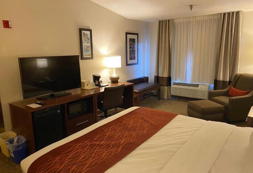 בית מלון כפרי Comfort Inn Marina On The Monterey Bay