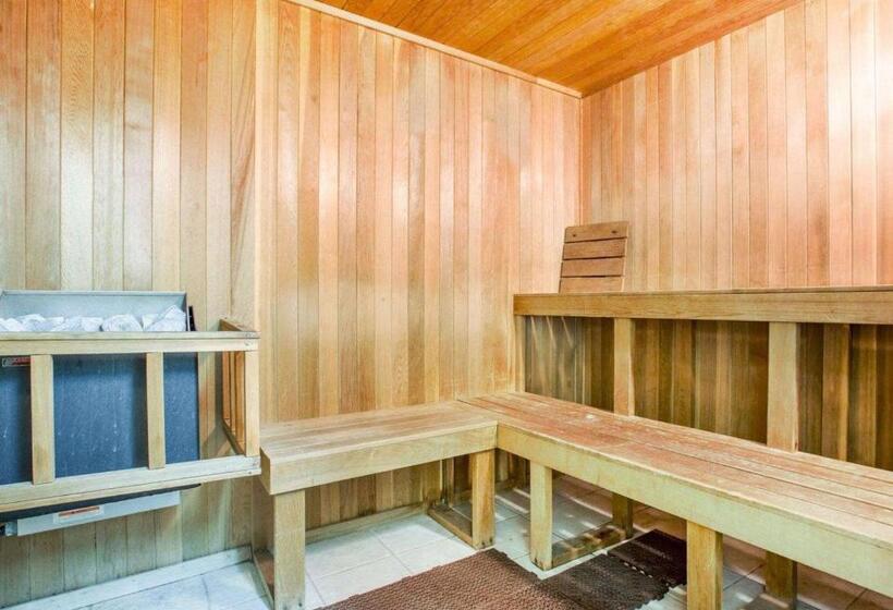 בית מלון כפרי Comfort Inn Marina On The Monterey Bay