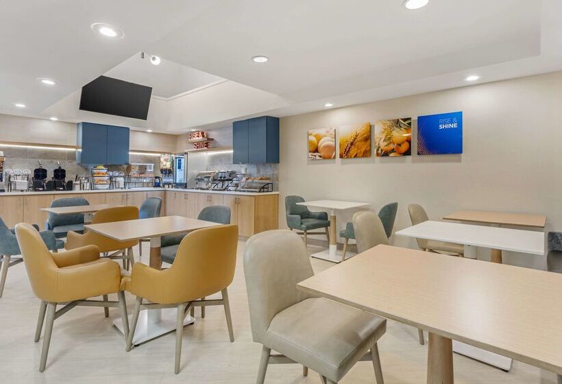 בית מלון כפרי Comfort Inn Marina On The Monterey Bay