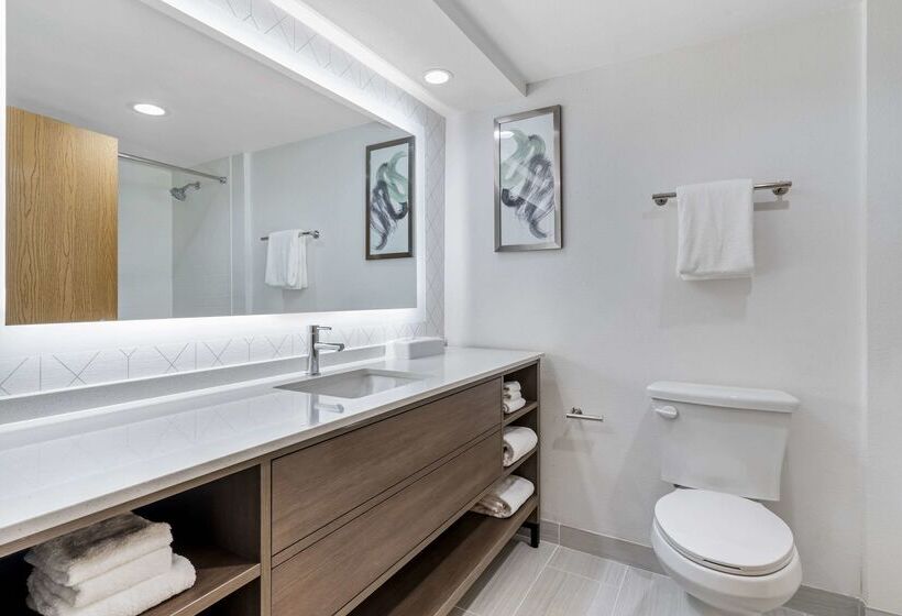 בית מלון כפרי Comfort Inn Marina On The Monterey Bay