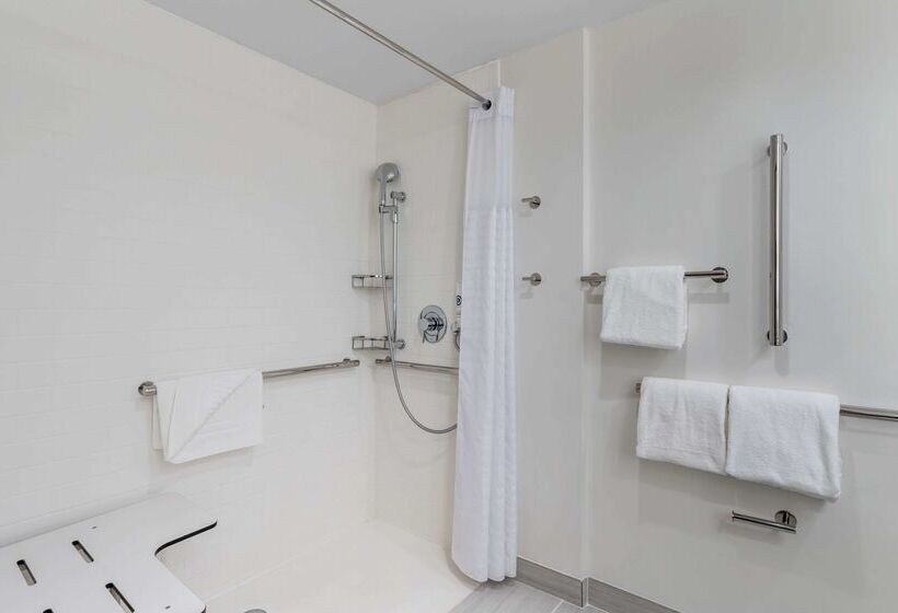 בית מלון כפרי Comfort Inn Marina On The Monterey Bay