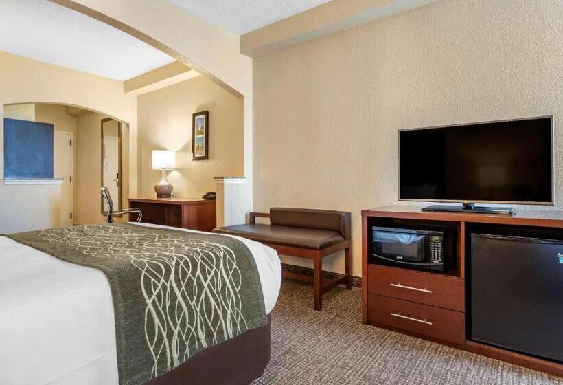 فندق Comfort Inn