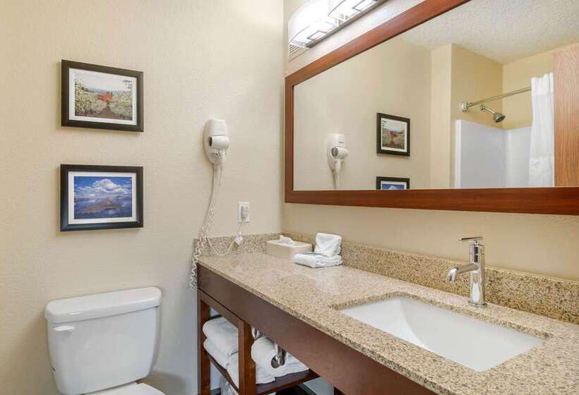 호텔 Comfort Inn Medford North