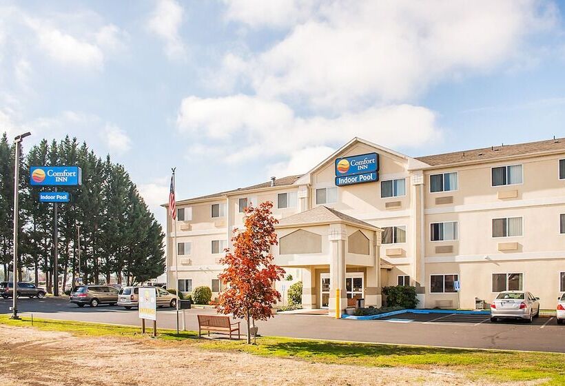 호텔 Comfort Inn Medford North