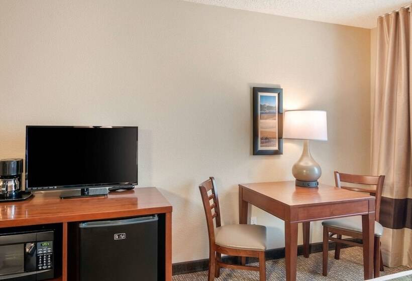 호텔 Comfort Inn Medford North