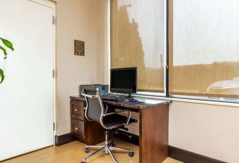 فندق Comfort Inn North Of Asheville