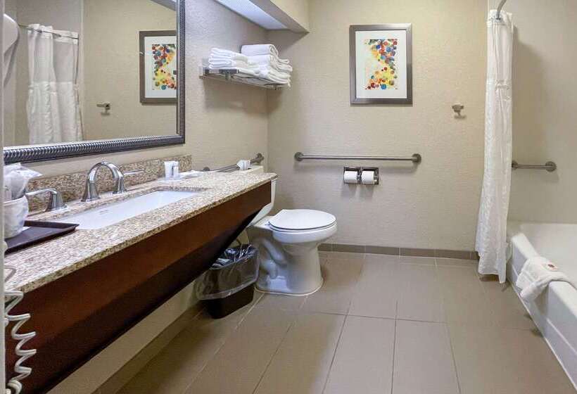 فندق Comfort Inn Pinehurst   Southern Pines