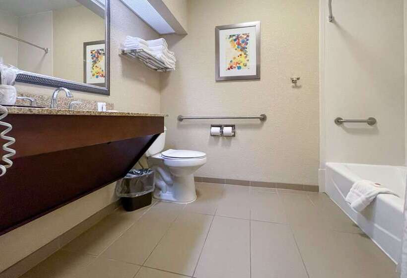 فندق Comfort Inn Pinehurst   Southern Pines