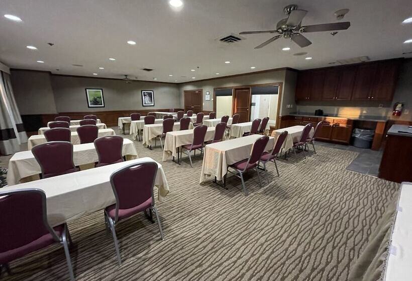 فندق Comfort Inn Pinehurst   Southern Pines