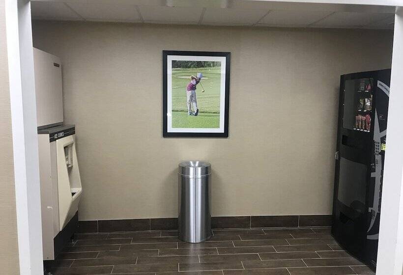 فندق Comfort Inn Pinehurst   Southern Pines