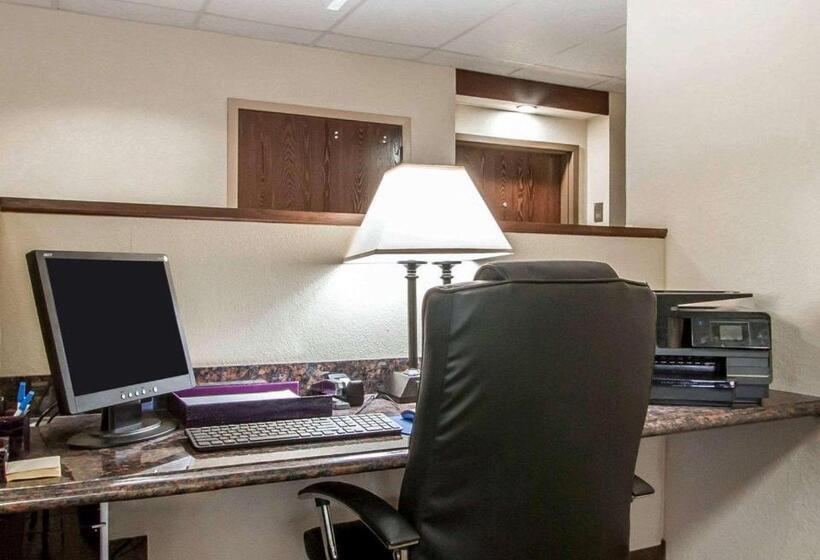 فندق Comfort Inn Poplar Bluff North