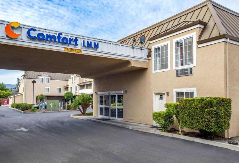 בית מלון כפרי Comfort Inn Redwood City