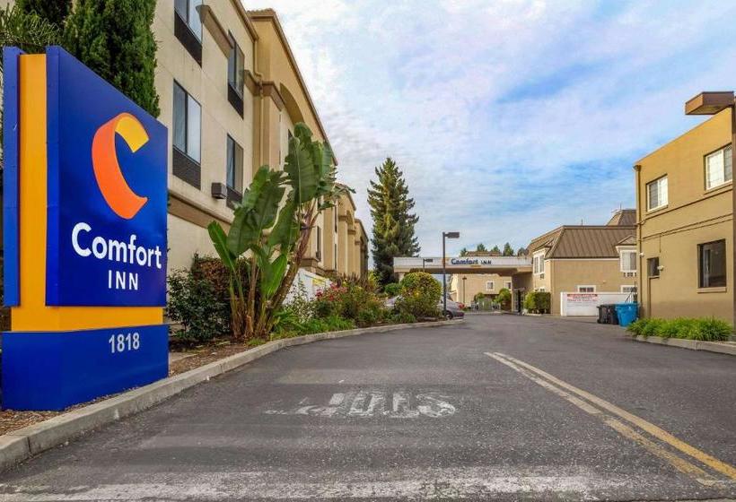 בית מלון כפרי Comfort Inn Redwood City