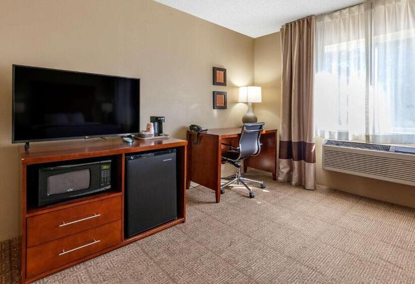 فندق Comfort Inn