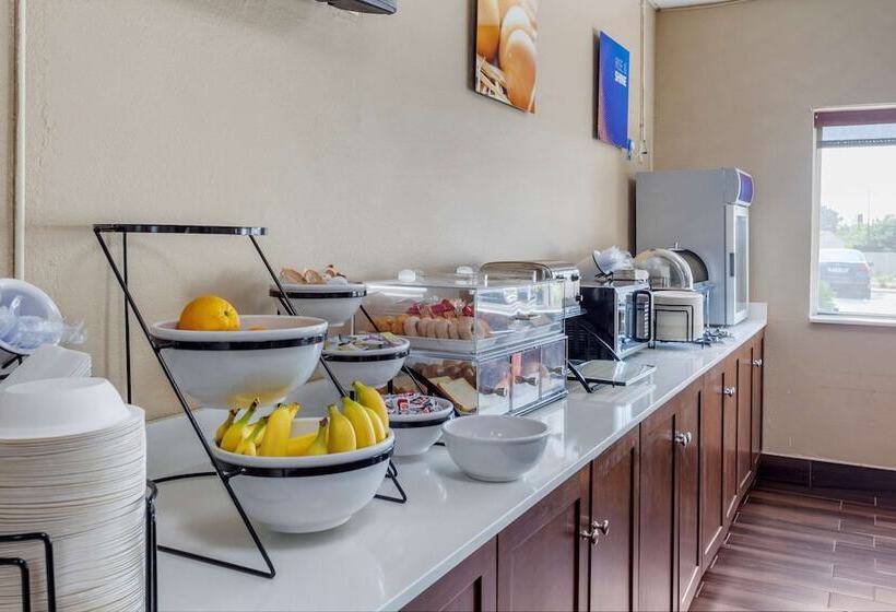 Отель Comfort Inn Rockford Near Casino District