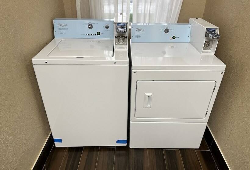 Отель Comfort Inn Rockford Near Casino District