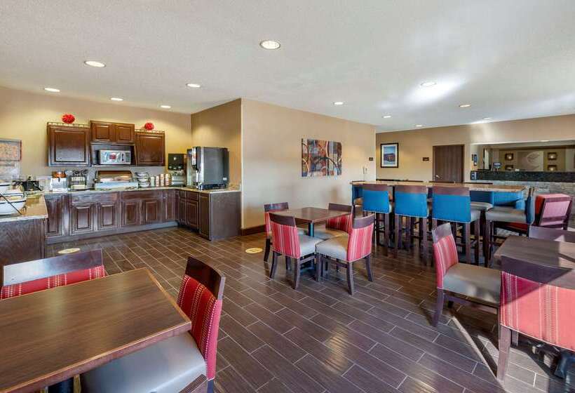 בית מלון כפרי Comfort Inn Shelbyville North