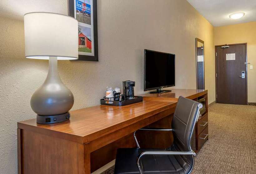 בית מלון כפרי Comfort Inn Shelbyville North