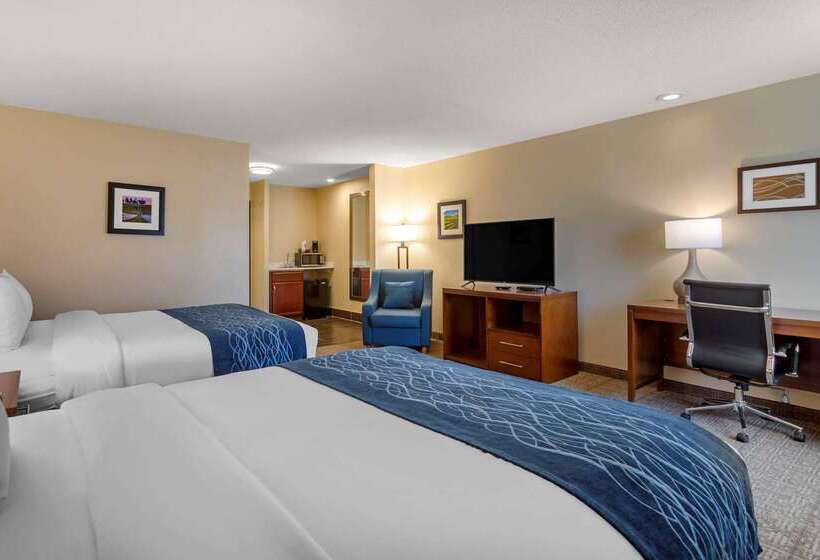 בית מלון כפרי Comfort Inn