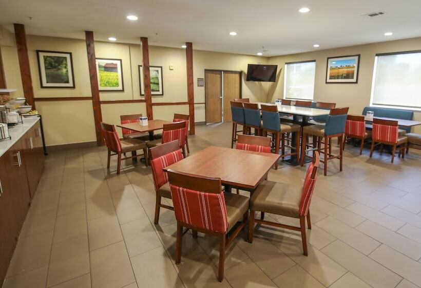 فندق Comfort Inn