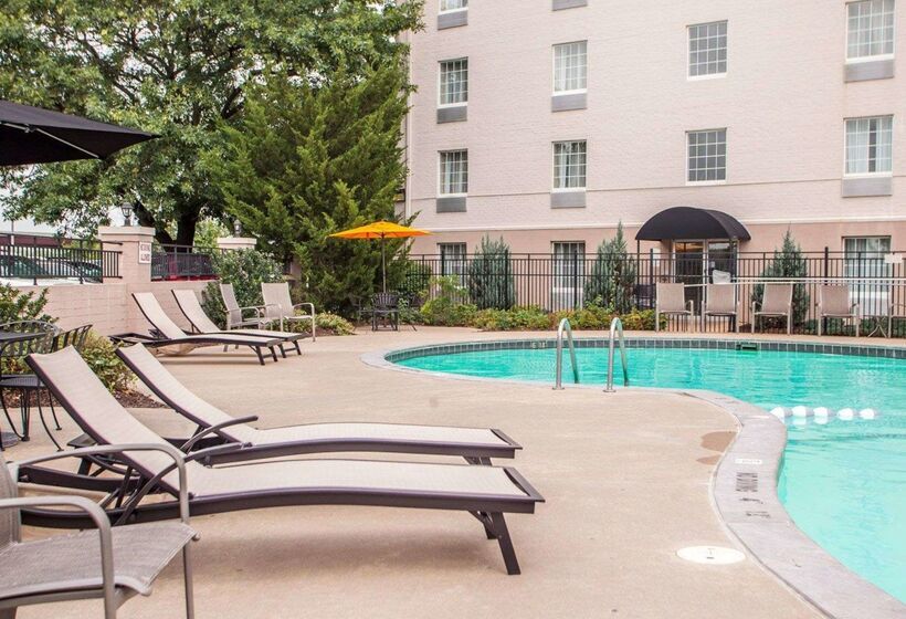 호텔 Comfort Inn St. Louis Westport Event Center