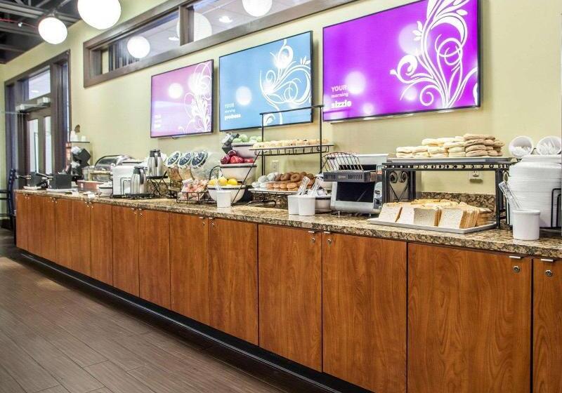 호텔 Comfort Inn St. Louis Westport Event Center