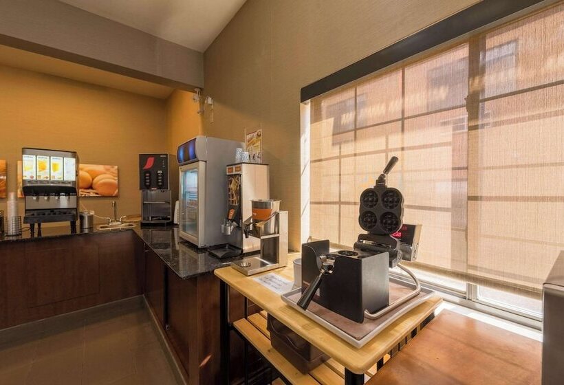 فندق Comfort Inn & Suites Alamosa