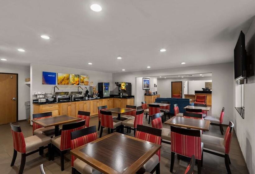 فندق Comfort Inn & Suites