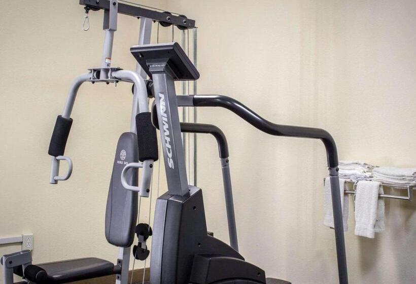 호텔 Comfort Inn & Suites Fuquay Varina