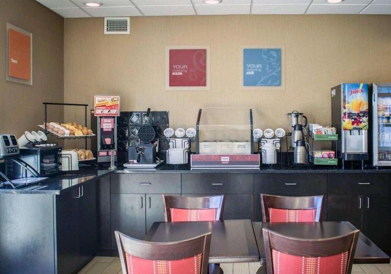 ホテル Comfort Inn & Suites Fuquay Varina