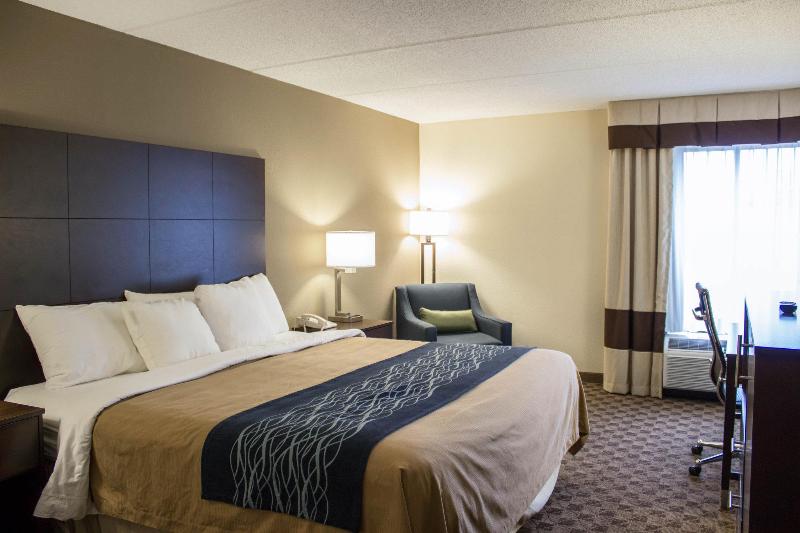 호텔 Comfort Inn & Suites Fuquay Varina