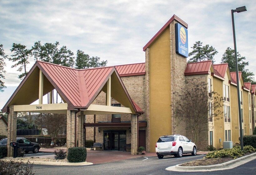 호텔 Comfort Inn & Suites Fuquay Varina