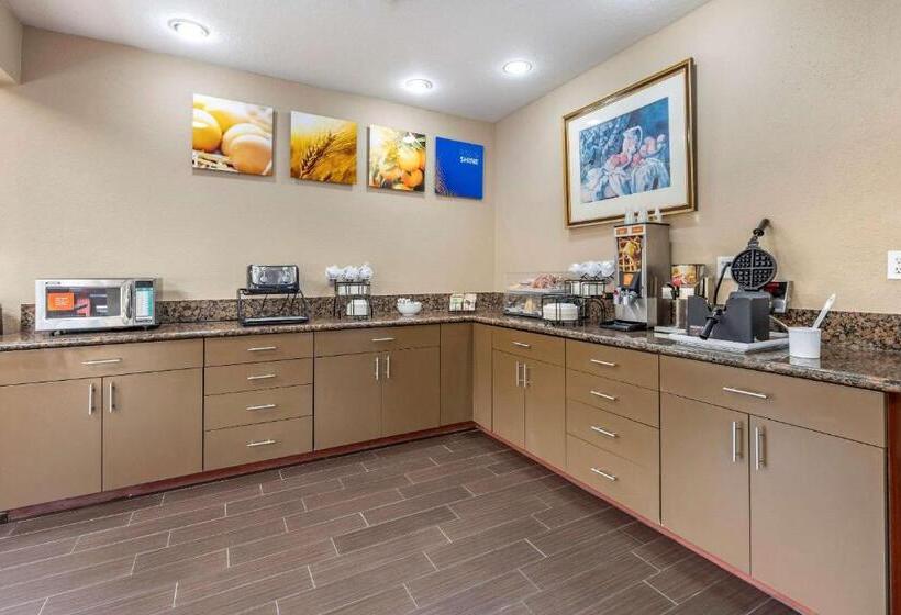 فندق Comfort Inn & Suites Kelso  Longview