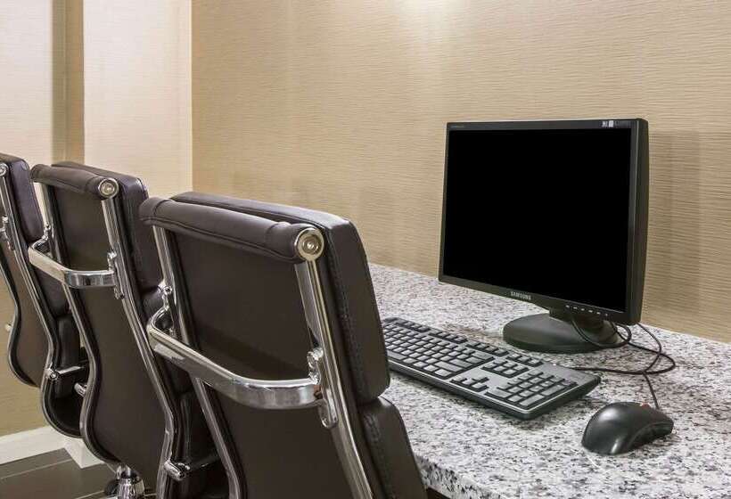 호텔 Comfort Inn & Suites Knoxville West