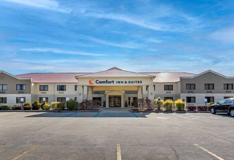 فندق Comfort Inn & Suites Leeds I20