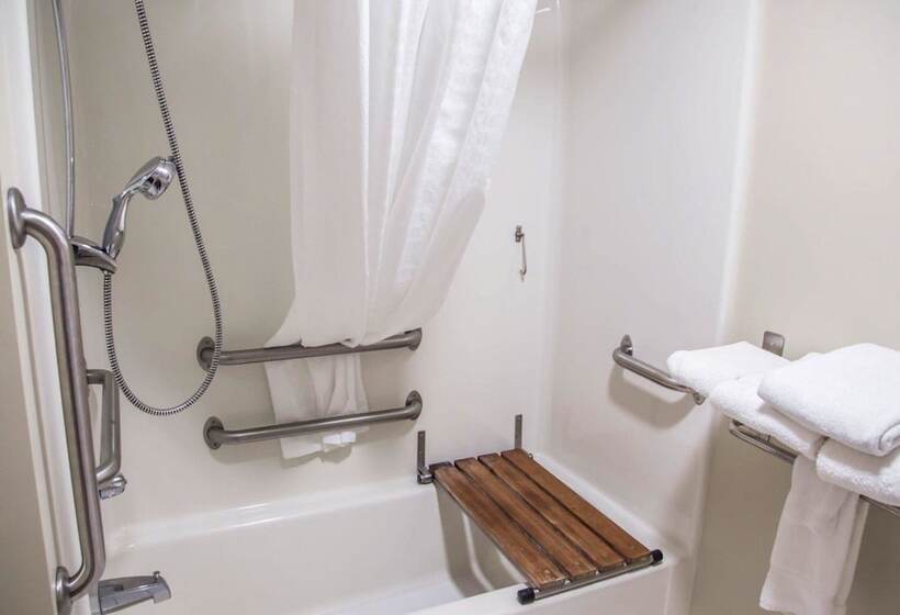 호텔 Comfort Inn & Suites Riverview Near Davenport And I80