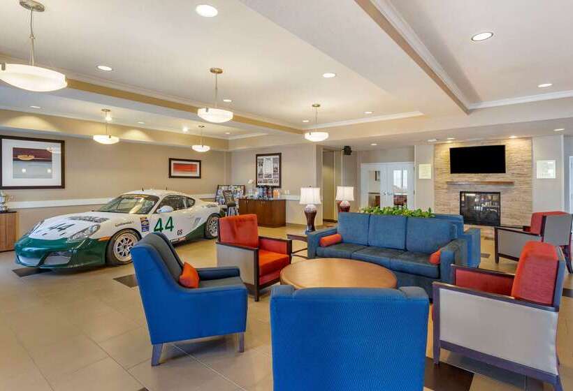 Отель Comfort Inn & Suites Tooelesalt Lake City