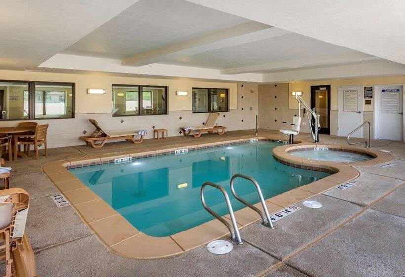 Отель Comfort Inn & Suites Tooelesalt Lake City