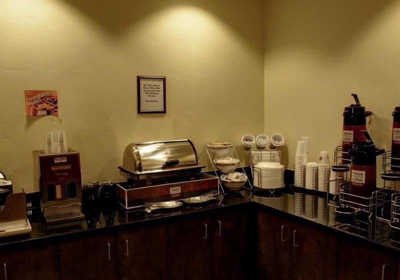 Отель Comfort Inn & Suites Tooelesalt Lake City