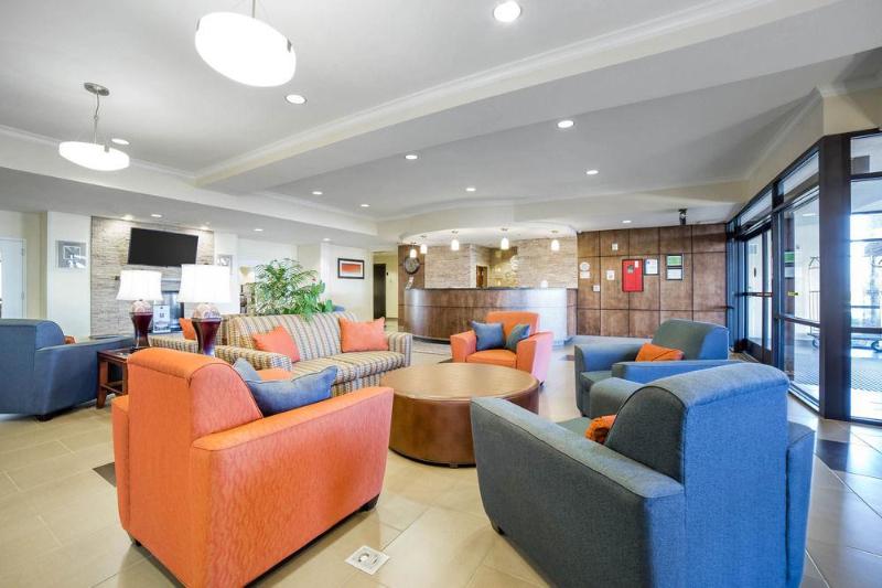 Отель Comfort Inn & Suites Tooelesalt Lake City