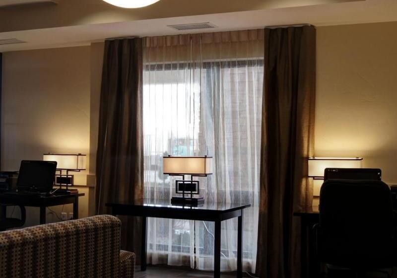 Отель Comfort Inn & Suites Tooelesalt Lake City