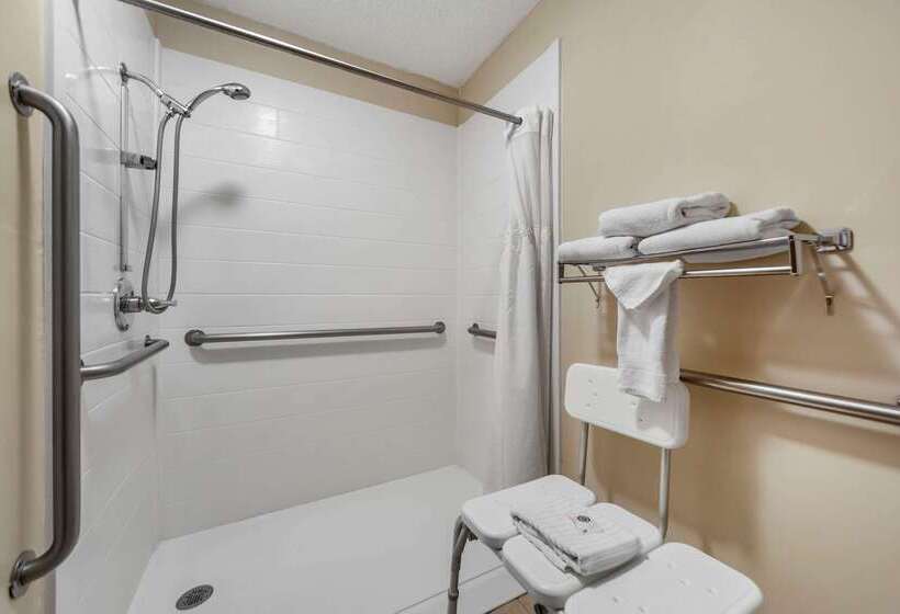 فندق Comfort Inn