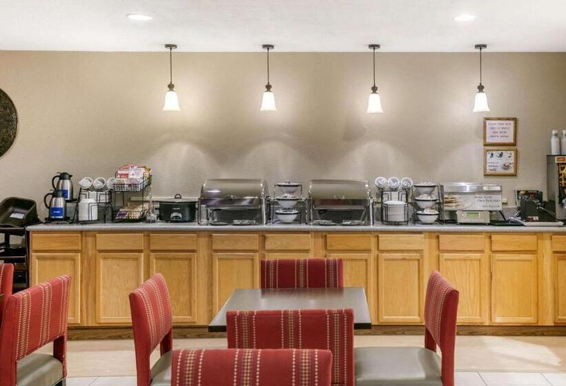 Отель Comfort Inn Worland Hwy 16 To Yellowstone