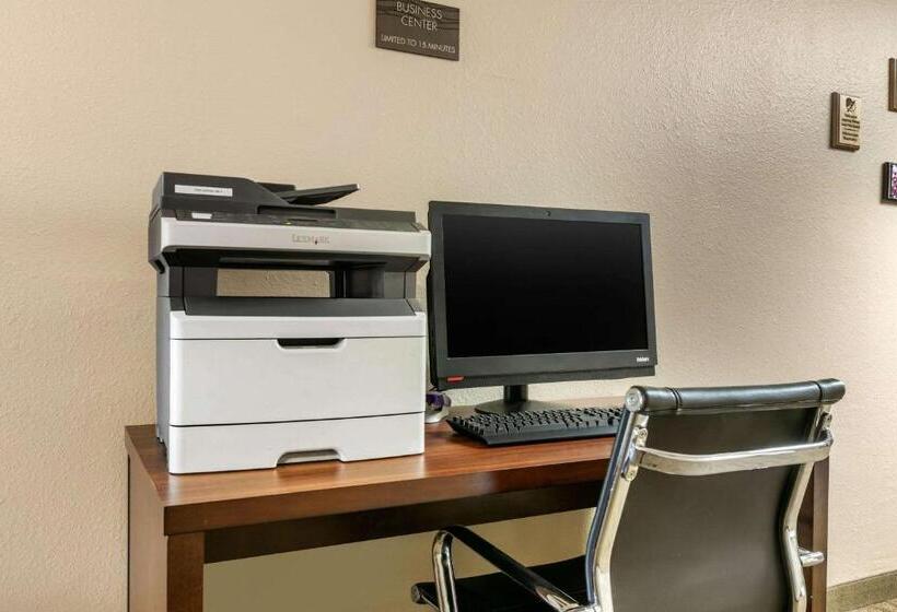 Отель Comfort Inn Worland Hwy 16 To Yellowstone