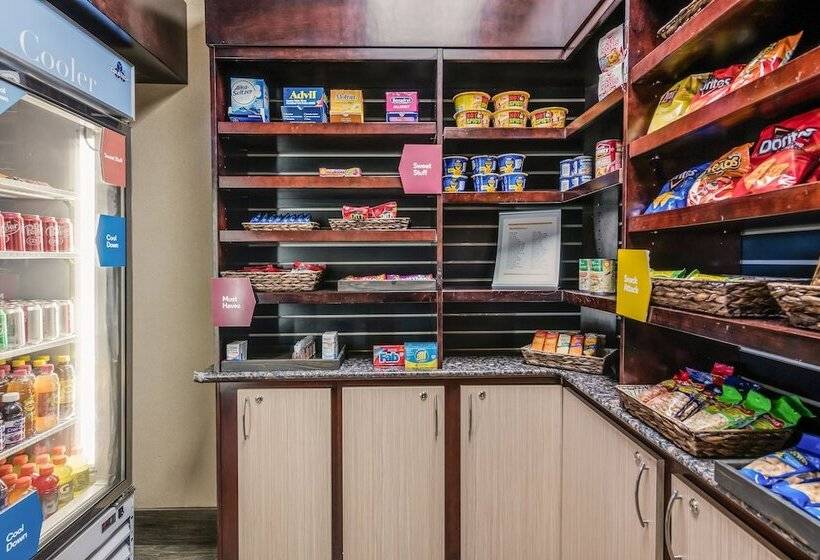 ホテル Comfort Suites Fort Stockton