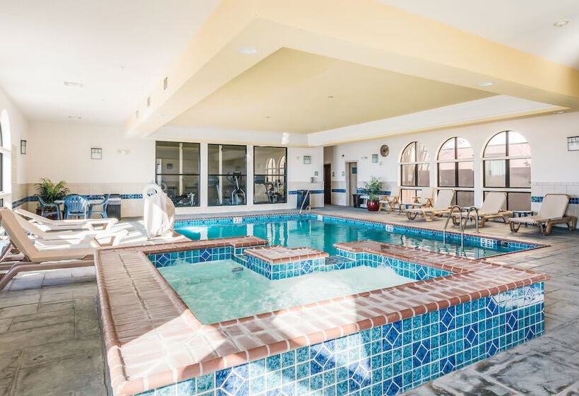 ホテル Comfort Suites Fort Stockton