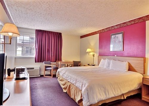 فندق Econo Lodge