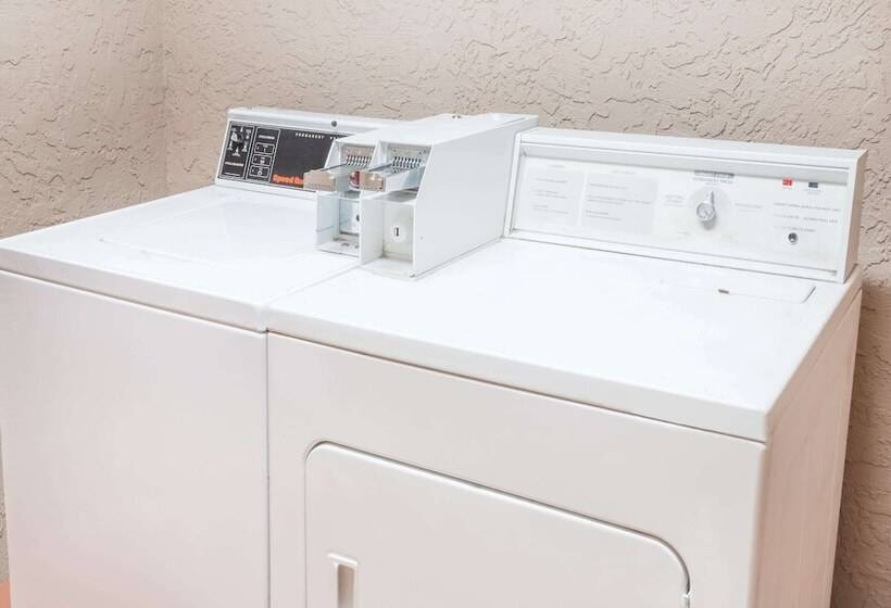 호텔 Days Inn By Wyndham Portland/corpus Christi