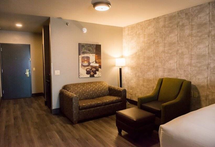 فندق Distill Inn